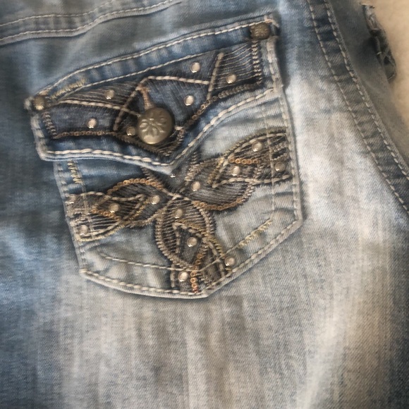 Cato jean shorts Size 8 - Picture 2 of 4